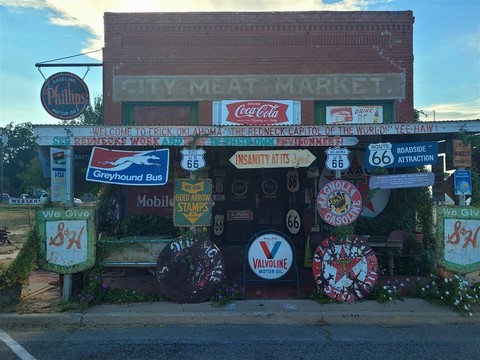 Sandhills Curiosity Shop